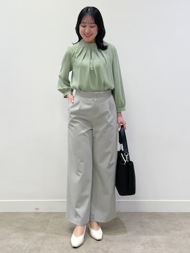 「Reflect（リフレクト）のタックスタンドカラーブラウス（シャツ/ブラウス、グリーン系）」を使った、yukariさん（レディース・157cm）の春コーディネート