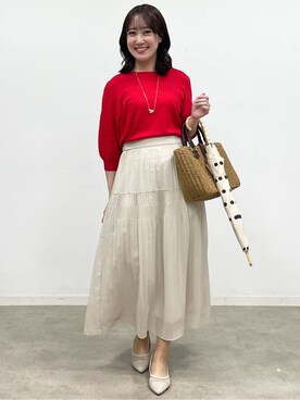 「アイテム（長傘、ベージュ系）」を使った、yukariさん（レディース・157cm）の春コーディネート