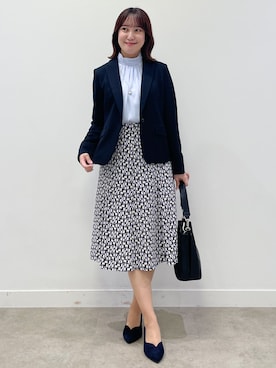 「アイテム（パンプス、ブルー系）」を使った、yukariさん（レディース・157cm）の秋コーディネート