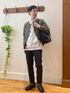 「アイテム（ダウンジャケット/コート）」を使った、Tatsuo.YMさん（メンズ・182cm）の秋コーディネート