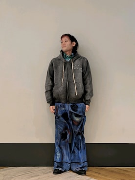 「DANKE SCHON（ダンケシェーン）のアイテム（パーカー）」を使った、ミヤザキさん（メンズ・169cm）の春コーディネート