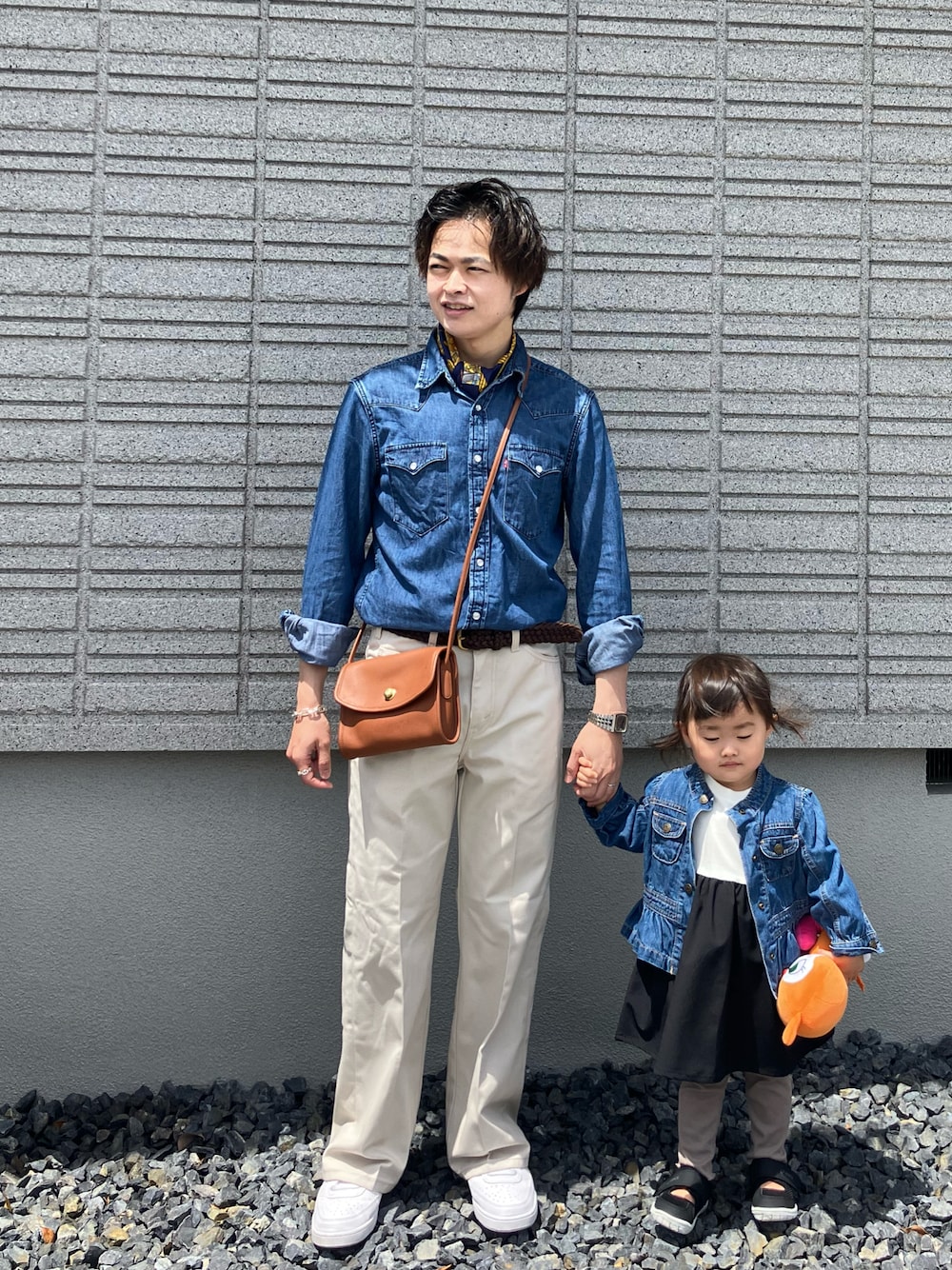 COACH マルチカラー ボディバッグ
