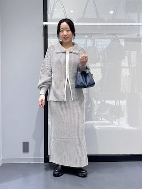 「アイテム（シュシュ）」を使った、riko2838さん（レディース・160cm・20代）の秋コーディネート