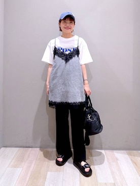 「LEPSIM（レプシィム）の《セルフカット可能》プリーツイージーパンツ　601345（その他パンツ、ブラック系）」を使った、ayaka_lepsimさん（レディース・158cm）の春コーディネート
