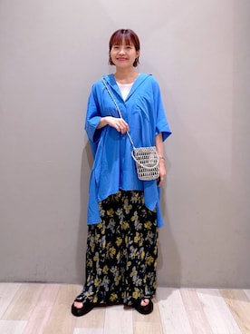「LEPSIM（レプシィム）の楊柳柄イージーパンツ　290321（その他パンツ、ブルー系）」を使った、ayaka_lepsimさん（レディース・158cm）の春コーディネート