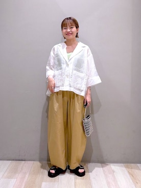 「LEPSIM（レプシィム）のベルトバックルクッションサンダル　638815（サンダル、ブラック系）」を使った、ayaka_lepsimさん（レディース・158cm）の春コーディネート
