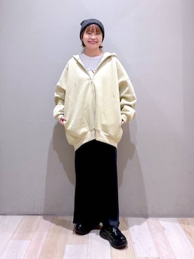 「LEPSIM（レプシィム）のスニーカーローファー　1042668（ローファー、ブラック系）」を使った、ayaka_lepsimさん（レディース・158cm）の秋コーディネート