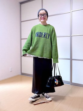 「アイテム（ニットキャップ/ビーニー、グレー系）」を使った、ayaka_lepsimさん（レディース・158cm）の秋コーディネート