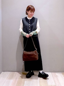「LEPSIM（レプシィム）のスニーカーローファー　1042668（ローファー、ブラック系）」を使った、ayaka_lepsimさん（レディース・158cm）の秋コーディネート