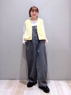 「LEPSIM（レプシィム）のスニーカーローファー　1042668（ローファー、ブラック系）」を使った、ayaka_lepsimさん（レディース・158cm）の夏コーディネート