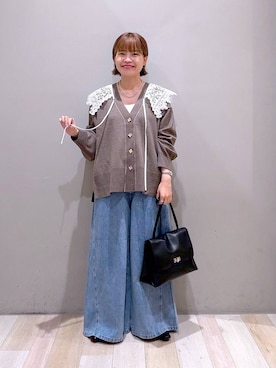 「LEPSIM（レプシィム）のヒネリパーツフラップトート　1049413（トートバッグ、ブラック系）」を使った、ayaka_lepsimさん（レディース・158cm）の秋コーディネート