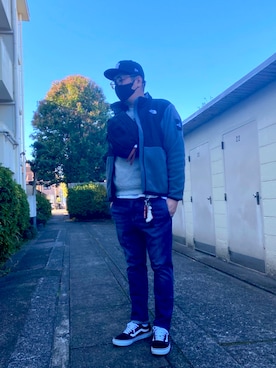 「グラミチ」｜「アイテム（その他アウター）」を使った、kz59さん（メンズ・181cm）の冬コーディネート