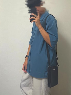 「LILL（リル）のアイテム（スラックス）」を使った、ReN(れん)   さん（メンズ・172cm）の夏コーディネート