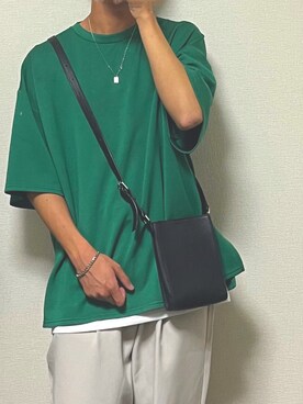 「LILL（リル）のアイテム（スラックス）」を使った、ReN(れん)   さん（メンズ・172cm）の春コーディネート