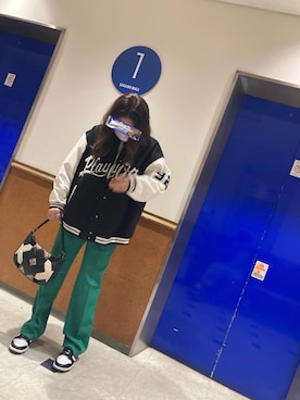 「H&M（エイチ・アンド・エム）のアイテム（スタジャン）」を使った、miuwear0817さん（レディース・164cm）の冬コーディネート