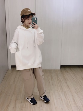 「帽T」｜Emmaさん（レディース・156cm）の秋コーディネート