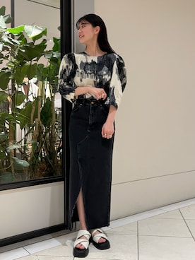 「Lee（リー）のアイテム（スカート）」を使った、萌桃さん（レディース・164cm）の春コーディネート