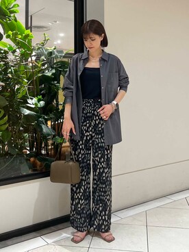 「ブルベ冬×秋カラーコーデ」｜「アイテム（バッグ）」を使った、萌桃さん（レディース・165cm）の秋コーディネート