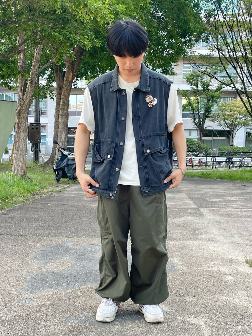 WARAIJOGO】デニムベスト(NEZ)を使った人気ファッションコーディネート