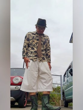 「アイテム（ハット、グリーン系）」を使った、hiroyukeeeeeeさん（メンズ・179cm）の秋コーディネート