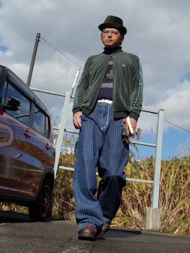 「アイテム（デニムパンツ）」を使った、hiroyukeeeeeeさん（メンズ・179cm）の秋コーディネート