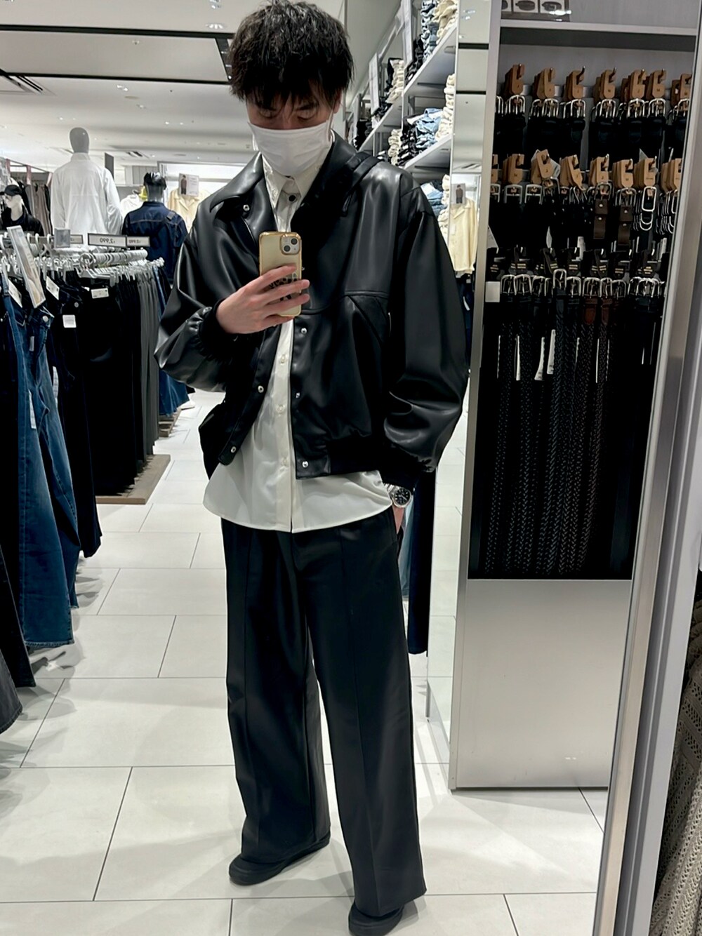 「お洒落さんとつながりたい、ラフ、春、レザージャケット、HARE、RAGEBLUE、きれいめカジュアル」｜「RAGEBLUEの【LUXURY+EASY】LOOSE FLOWER EMBROIDERY SHIRTS /ラグイージーフラワー刺繍シャツ（シャツ/ブラウス、ホワイト系）」を使った、oreo2000weさん（メンズ・183cm）の冬コーディネートの1枚目の写真