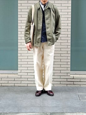 「アイテム（スラックス）」を使った、D・BLUEさん（メンズ・170cm）の秋コーディネート