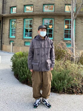 「oversize」｜「アイテム（マウンテンパーカー）」を使った、張愷 Kaiさん（メンズ・175cm）の冬コーディネート