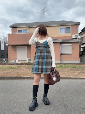 「アイテム（キャミソール）」を使った、teyonnngさん（レディース・159cm）の秋コーディネート