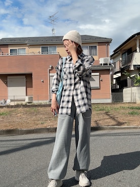 「アイテム（帽子）」を使った、teyonnngさん（レディース・159cm）の秋コーディネート