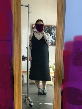 「アイテム（ジャンパースカート）」を使った、yuriacomさん（レディース・161cm）の秋コーディネート