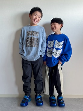 「アイテム（スニーカー）」を使った、あおりゅーさん（キッズ・125cm）の冬コーディネート