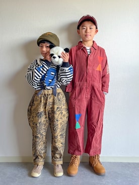 「アイテム（つなぎ/オールインワン）」を使った、あおりゅーさん（キッズ・125cm）の秋コーディネート