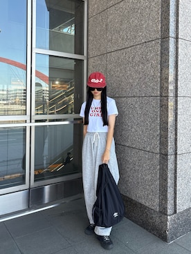 「アイテム（キャップ）」を使った、sara さん（レディース・163cm）の夏コーディネート