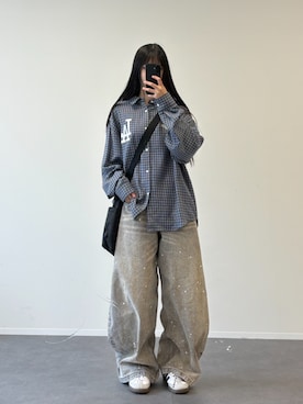 「MLB（メジャーリーグベースボール）のMLB/メジャーリーグベースボール 別注 ロゴ刺繍 オーバーサイズ レギュラーカラー長袖チェックシャツ（シャツ/ブラウス、ブルー系）」を使った、saraha さん（レディース・163cm）の春コーディネート