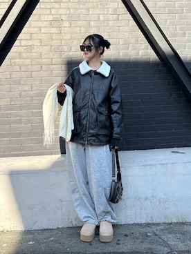 「アイテム（スウェットパンツ）」を使った、sara さん（レディース・163cm）の秋コーディネート