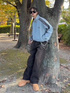 「アイテム（ナイロンジャケット）」を使った、sara さん（レディース・163cm）の秋コーディネート