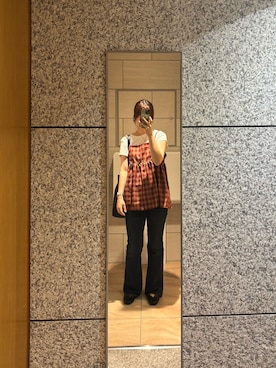 「アイテム（キャミソール、レッド系）」を使った、momomo4869さん（レディース・167cm）の秋コーディネート