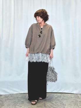 「SHOO・LA・RUE（シューラルー）の【S-LL】裾レースで女性らしさをプラス レイヤード風 タックスキッパーブラウス（シャツ/ブラウス、ベージュ系）」を使った、ぬーさん（レディース・145cm）の夏コーディネート