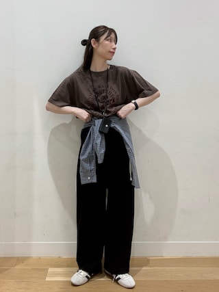 「URBAN RESEARCH DOORS(アーバンリサーチドアーズ)の『別注』GOOD ROCK SPEED×DOORS ロゴサークルTシャツ(Tシャツ/カットソー)」を使った、えばみ。さん(レディース・160cm)の夏コーディネート