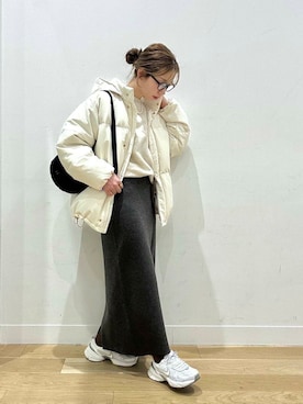 「寒い」｜「アイテム（ダウンジャケット/コート）」を使った、えばみ。さん（レディース・160cm）の冬コーディネート