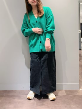 とみいなつみさんのコーディネート