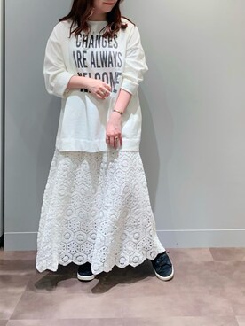 とみいなつみさんのコーディネート