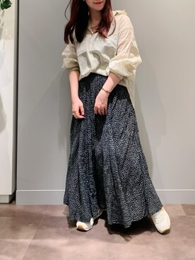 とみいなつみさんのコーディネート