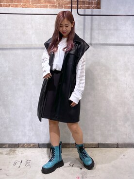 「ジレ」｜「アイテム（ブルゾン）」を使った、NIINAさん（レディース・164cm）の秋コーディネート