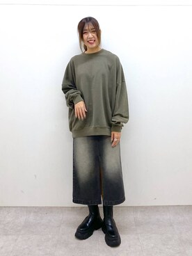 「PBLIM（ページボーイリム）のアイテム（スカート）」を使った、NIINAさん（レディース・164cm）の秋コーディネート