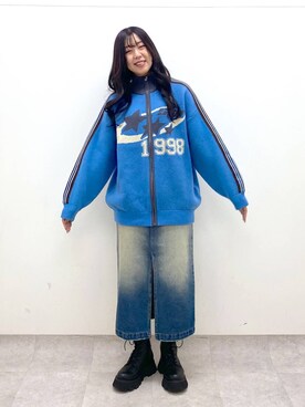 「PBLIM（ページボーイリム）のアイテム（スカート）」を使った、NIINAさん（レディース・164cm）の秋コーディネート