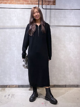 「PBLIM（ページボーイリム）のアイテム（ブーツ）」を使った、NIINAさん（レディース・164cm）の秋コーディネート