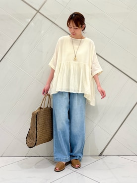 「URBAN RESEARCH DOORS（アーバンリサーチドアーズ）のバッファローコードネックレス（ネックレス、ベージュ系）」を使った、IKUさん（レディース・161cm）の春コーディネート