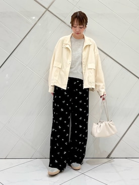 「URBAN RESEARCH DOORS（アーバンリサーチドアーズ）のアイテム（ブルゾン）」を使った、IKUさん（レディース・161cm）の春コーディネート